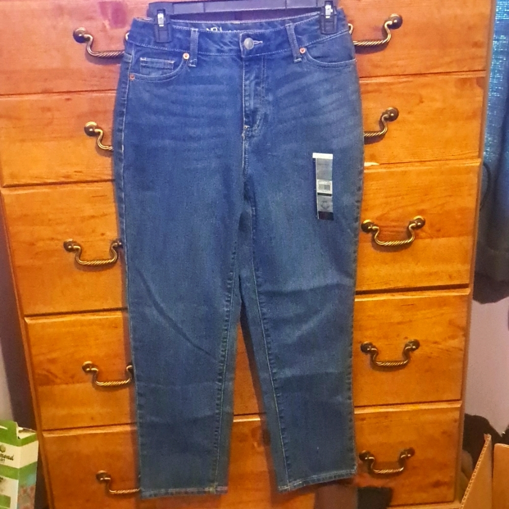 High rise mom jeans